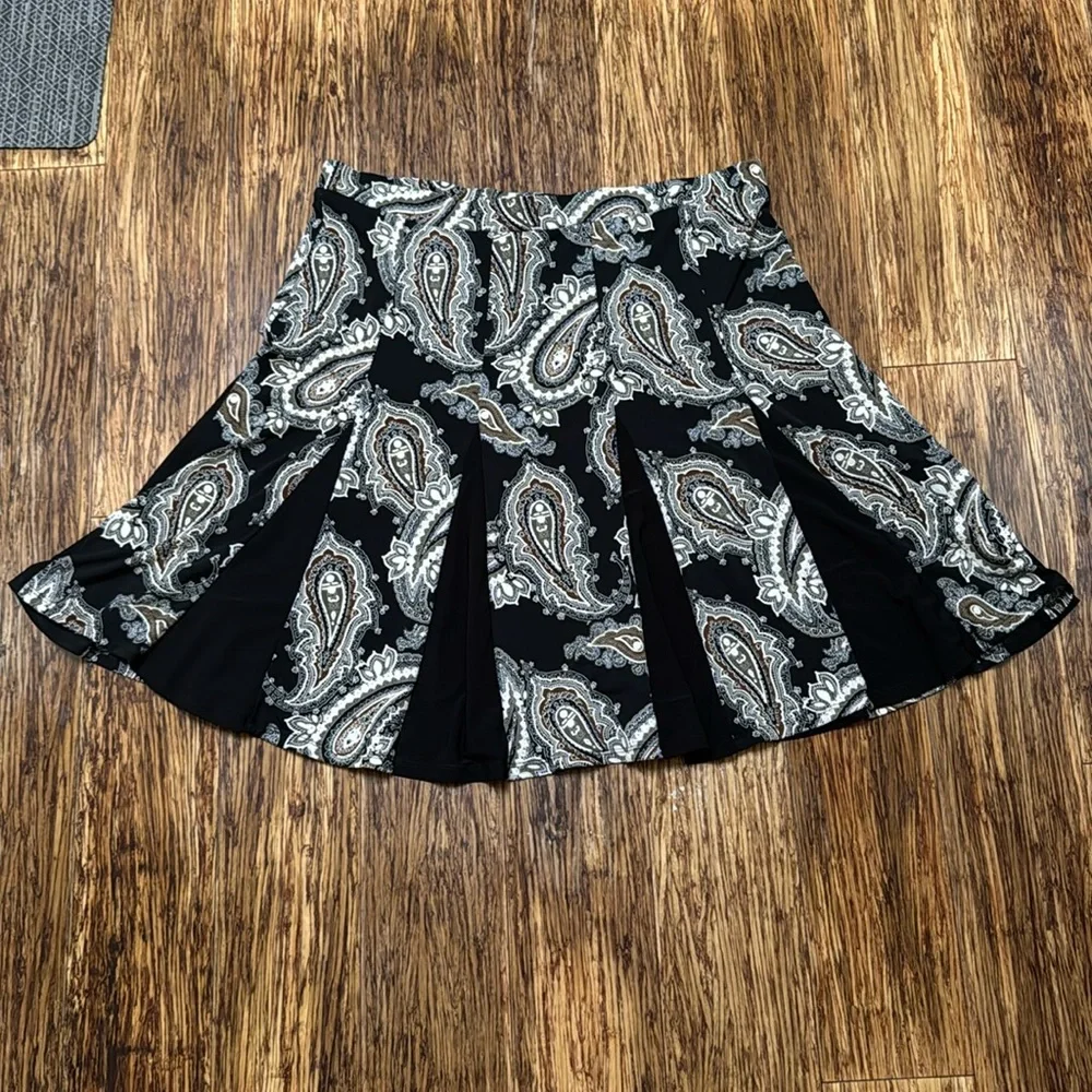 Sami & Jo black green paisley print pleated stretch a-line skirt size XL
